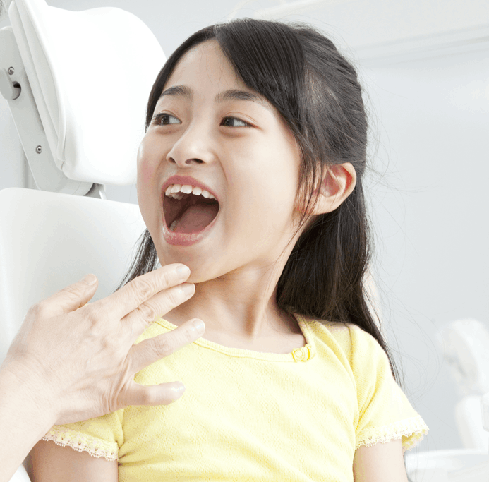 비대칭 치아교정