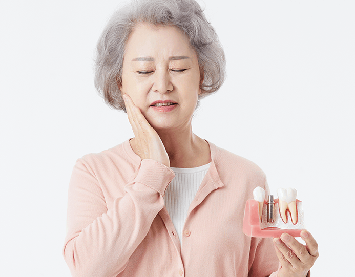 임플란트 재주술이 필요한 경우